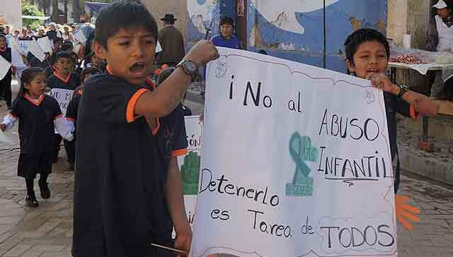 317415086613427659-bolivia-marcha-contra-la-violencia.jpg