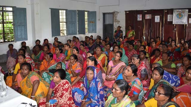 INDIA_MAM_GRADUACION3.jpg