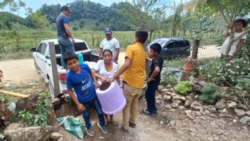 GUATEMALA_LETRINAS4.jpg